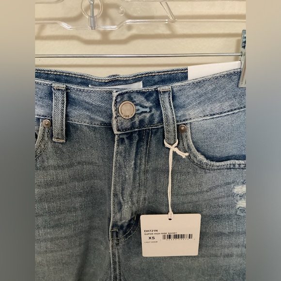 ✨NWT JBD Super High Rise Distressed Shorts Size XS - Picture 3 of 8